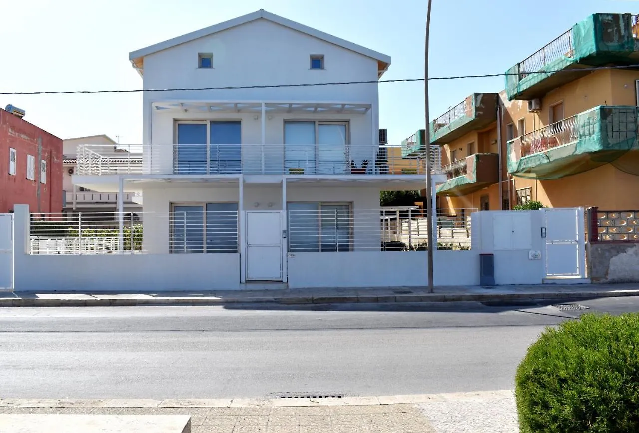 Affittimoderni Avola Lido Apartment 0*,